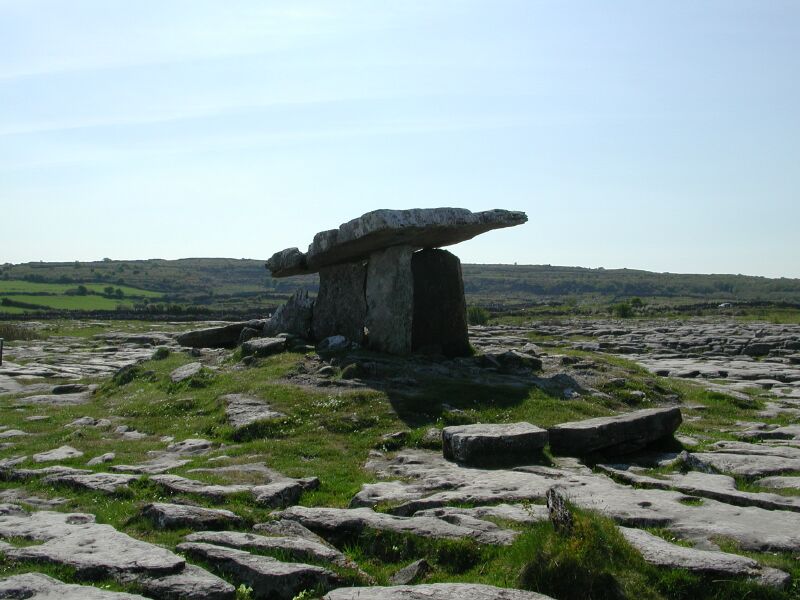 22 - Poulnabrone Dolmen.jpg