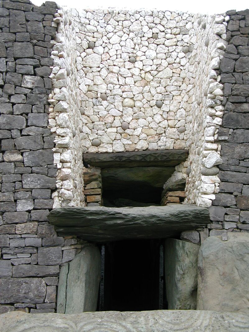 02 - Newgrange.jpg