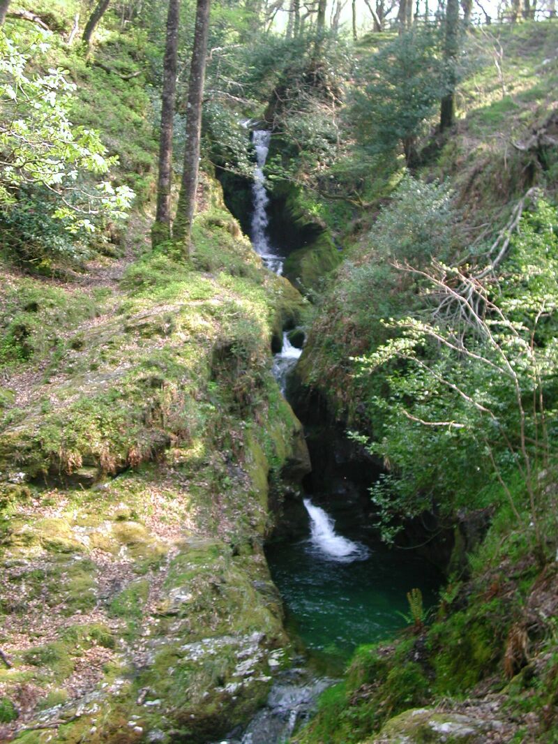 10 - Waterfall.jpg